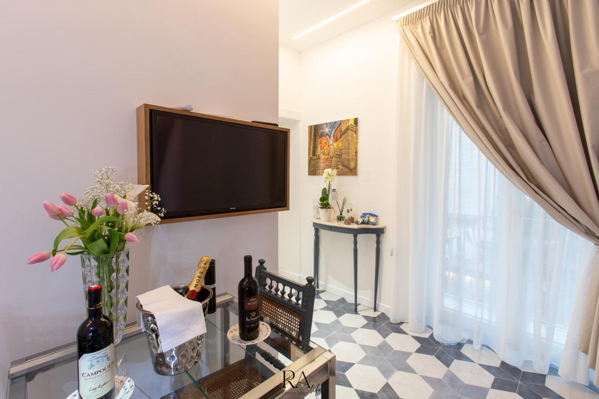 Rea Life Luxury Suite Cava deʼ Tirreni Buitenkant foto